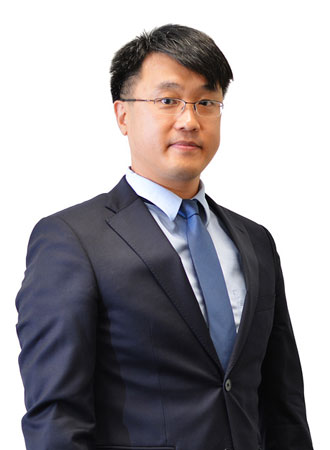 Young Dong Lee